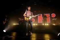 Finnische Sänger Samu Haber gastiert auf ihrer "Club"-Tour im Carlswerk Victoria Köln (© Thomas Brill)