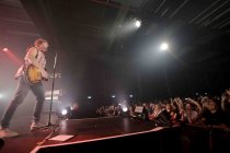 Finnische Sänger Samu Haber gastiert auf ihrer "Club"-Tour im Carlswerk Victoria Köln (© Thomas Brill)