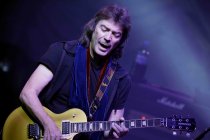 Britische Musiker Steve Hackett gastierte auf seiner "Wolflight"-Tour im E-Werk Köln (&copy; Thomas Brill)
