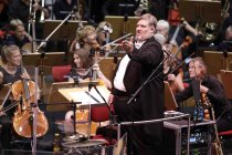 Kölner Mundartgruppe Höhner gastiert in Begleitung des Orchesters der Jungen Sinfonie Köln unter der Leitung von Sebastian Hässy zum 30. mal in der Kölner Philharmonie (© Thomas Brill)