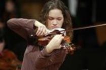 Dirigent Semyon Bychkov leitet das WDR Sinfonieorchester Köln in Begleitung der Amerikanischen Violinistin Hilary Hahn in der Philharmonie Köln (© Thomas Brill)