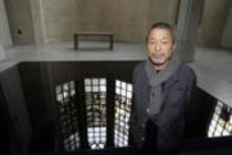 Japanischer Bildhauer Noriyuki Haraguchi gastiert mit seiner Installation "Raumintervention" vom 07. September bis 5. Oktober 2008 in der Kunststation Sankt Peter in Köln (&copy; Thomas Brill)