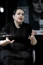Georgische Schriftstellerin Nino Haratischwili liest aus ihrem Buch "Die Katze und der General" in der Zentralbibliothek der Stadt Köln (© Thomas Brill)
