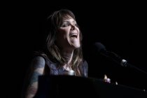 Amerikanische Rock-Sngerin Beth Hart gastiert auf ihrer "Better Than Home"-Tour im E-Werk Kln (© Thomas Brill)