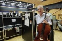 Violoncellist des Gürzenich Orchesters Köln Georg Heimbach im Interview bezüglich der China-Reise des Gürzenich Orchesters Köln im September und Oktober 2010 (&copy; Thomas Brill)