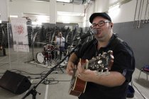 Kölner Musiker Björn Heuser un Fründe gastiert bei "Kölle singt" am 02. Oktober 2016 in der Lanxess-Arena Köln (&copy; Thomas Brill)