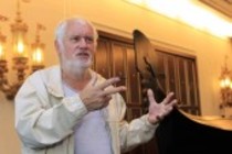 Deutscher Regisseur Dietrich Hilsdorf im Interview über die Premiere der Oper "L´Incoronazione di Poppea", die am 16. Oktober 2010 im Gerling-Quartier, Köln Premiere feiert (© Thomas Brill)