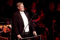 Kölner Mundartgruppe Höhner gastiert in Begleitung des Orchesters der Jungen Sinfonie Köln unter der Leitung von Sebastian Hässy zum 32. mal in der Kölner Philharmonie (© Thomas Brill)