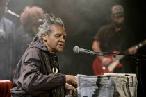 Lonnie Holley und Mourning BLKstar eröffnen das 12. Week-End Fest im Stadtgarten Köln (© Thomas Brill)