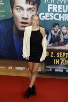 Premiere von dem Film "Hilfe, ich hab meine Freunde geschrumpft" mit den Hauptdarsteller Oskar Keymer und Axel Stein sowie Lina Hüesker, Georg Sulzer, Maximilian Ehrenreich und Eloi Christ im Cinedom Köln (© Thomas Brill)