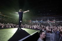Amerikanische Indie-Rock-Band Imagine Dragons gastiert auf ihrer "Smoke and Mirrors"-Tour in der Arena Oberhausen (© Thomas Brill)