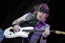 Britische Hard-Rock- und Heavy-Metal-Band Iron Maiden gastiert auf ihrer "Maiden England European"-Tour Open Air an der Arena Oberhausen (© Thomas Brill)