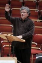 Belgische Dirigent René Jacobs leitet das Concerto Köln in der Philharmonie Köln (© Thomas Brill)
