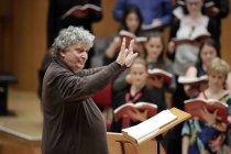 Belgische Dirigent René Jacobs leitet das Freiburger Barockorchester in der Kölner Philharmonie (© Thomas Brill)