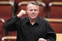 Lettischer Dirigent Mariss Jansons leitet das Königliches Concertgebouworchester Amsterdam in der Philharmonie Köln (© Thomas Brill)