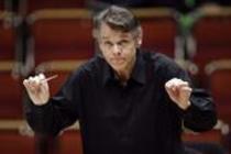 Lettischer Dirigent Mariss Jansons leitet das Symphonieorchester des Bayerischen Rundfunks in der Philharmonie Köln (© Thomas Brill)