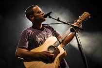 Amerikanischer Singer/Songwriter Jack Johnson gastiert auf seiner "From Here To Now To You"-Tour im E-Werk Köln (&copy; Thomas Brill)