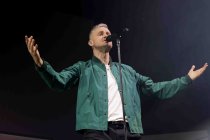 Britische Britpop-Band Keane gastiert mit Sänger Tom Chaplin auf ihrer "Celebrating 20 Years Of Hopes And Fears"-Tour im Palladium Köln (© Thomas Brill)