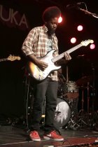 Britischer Retro-Soulsänger Michael Kiwanuka gastiert auf seiner "Love and Hate"-Tour in der Live Music Hall Köln (© Thomas Brill)