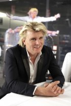 Niederländischer Magier und Illusionist Hans Klok gastiert mit seiner „The New Houdini“-Show am 14. Dezember 2015 in der Lanxess-Arena Köln (© Thomas Brill)