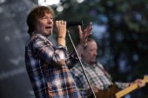 Kölner Sänger Gerd Köster gastiert mit Frank Hocker und Band Open Air am Tanzbrunnen Köln (© Thomas Brill)