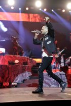 Deutsche Rapper Maximilian Tibor Albert Diehn alias Kontra K gastiert auf seiner „Der Sonne entgegen"-Tour in der LANXESS-Arena Köln (© Thomas Brill)