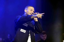 Deutsche Rapper Maximilian Tibor Albert Diehn alias Kontra K gastiert auf seiner „Der Sonne entgegen"-Tour in der LANXESS-Arena Köln (© Thomas Brill)