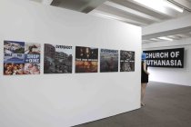 Amerikanische Multimediakünstlerin Chris Korda gastiert mit ihrer Ausstellung "Artist's Con(tra)ception" vom 25. Mai 2024 bis 14. Juli 2024 im Kölnischen Kunstverein (© Thomas Brill)