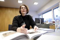 Direktorin des Käthe Kollwitz Museums Katharina Koselleck im Interview bezüglich des Umbaus und der Wiedereröffnung des Käthe Kollwitz Museum im Käthe Kollwitz Museum Köln (&copy; Thomas Brill)