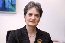 Kulturdezernentin der Stadt Kln Susanne Laugwitz-Aulbach verkndet die Verlngerung des Anstellungsvertrag mit Opernintendantin Dr. Birgit Meyer im Kulturdezernat der Stadt Kln  (© Thomas Brill)