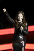 Grischisch-Deutsche Sängerin Vicky Leandros gastiert auf ihrer "Ich liebe das Leben! - Meine Abschiedstournee" in der Kölner Philharmonie (© Thomas Brill)