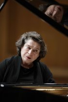 Russische Pianistin Elisabeth Leonskaja gastiert in der Philharmonie Köln (© Thomas Brill)