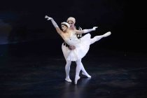 Amerikanische Männer-Ballettkompanie Les Ballets Trockadero de Monte Carlo gastiert im Rahmen des 35. Kölner Sommerfestivals vom 16. bis 21. Juli 2024 in der Kölner Philharmonie (© Thomas Brill)