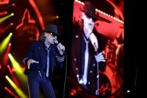 Deutscher Rockmusiker Udo Lindenberg gastiert auf seiner "Keine Panik"-Tour in der Lanxess-Arena Köln (&copy; Thomas Brill)