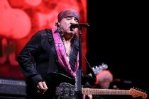 Amerikanischer Rockmusiker Steven Van Zandt alias Little Steven gastiert mit seiner Band The Disciples of Soul auf seiner "Soulfire"-Tour im E-Werk Köln (© Thomas Brill)