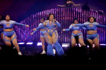 Amerikanische Sängerin Melissa Viviane Jefferson alias Lizzo gastiert auf ihrer "The Special"-Tour in der Lanxess-Arena Köln (© Thomas Brill)