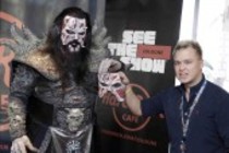 Finnische Hard-Rock-Band Lordi im Interview bezüglich ihrers neuen Albums "To Beast or Not to Beast" und ihrer Deutschland-Tour im Frühjahr 2013 im Hard Rock Cafe Köln (© Thomas Brill)