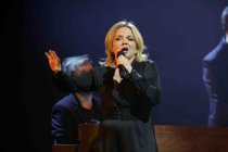 Deutsche Sängerin Annett Louisan gastiert auf ihrer "BabyBlue"-Tour im Palladium Köln (© Thomas Brill)