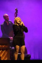 Deutsche Sängerin Annett Louisan gastiert auf ihrer "BabyBlue"-Tour im Palladium Köln (© Thomas Brill)