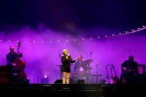 Deutsche Sängerin Annett Louisan gastiert auf ihrer "BabyBlue"-Tour im Palladium Köln (© Thomas Brill)