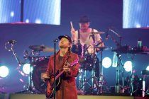 Amerikanische Folk-Rock-Band The Lumineers gastieren auf ihrer "Automatic"-Tour in der Lanxess-Arena Köln (© Thomas Brill)