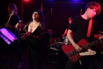 Amerikanische No Wave-Sängerin Lydia Lunch gastiert auf ihrer "Shotgun Wedding"-Tour im Blue Shell Köln (&copy; Thomas Brill)
