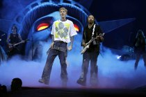 Amerikanischer Rapper Machine Gun Kelly gastiert auf seiner "Lost Americana"-Tour in der Lanxess-Arena Köln (&copy; Thomas Brill)