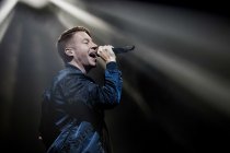 Amerikanisches Hip-Hop-Duo Macklemore and Ryan Lewis gastiert auf ihrer "Downtown"-Tour in der Lanxess-Arena Köln (© Thomas Brill)