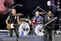 Deutsche Sänger Peter Maffay gastiert mit seiner Band auf seiner "We Love Rock 'n' Roll - Farewell"-Tour im RheinEnergie Stadion Köln (© Thomas Brill)