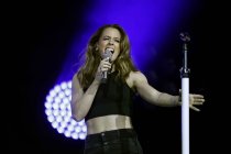 Deutsche Schlagersängerin Vanessa Mai gastiert bei der Schlagernacht des Jahres in der Lanxess Arena Köln (&copy; Thomas Brill)