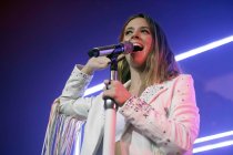 Deutsche Schlagersängerin Vanessa Mai gastiert auf ihrer "Für immer"-Tour im Gloria Theater Köln (© Thomas Brill)