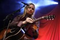 Amerikanische Sängerin und Songwriterin Aimee Mann gastiert auf ihrer "@#%&*! Smilers"-Tour im E-Werk Köln (&copy; Thomas Brill)