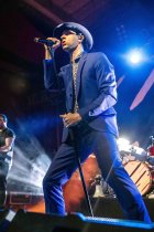 Britische Indie-Rockband Maxïmo Park gastiert auf ihrer "Risk To Exist"-Tour in der Live Music Hall Köln (© Thomas Brill)