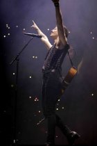 Kanadische Pop-Star Shawn Mendes gastiert auf seiner "Shawn Mendes"-The Tour in der Lanxess-Arena Köln (© Thomas Brill)